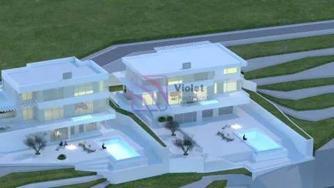 Pogled iz vazduha na moderne vile sa bazenima i uređenim dvorištem. - image 11