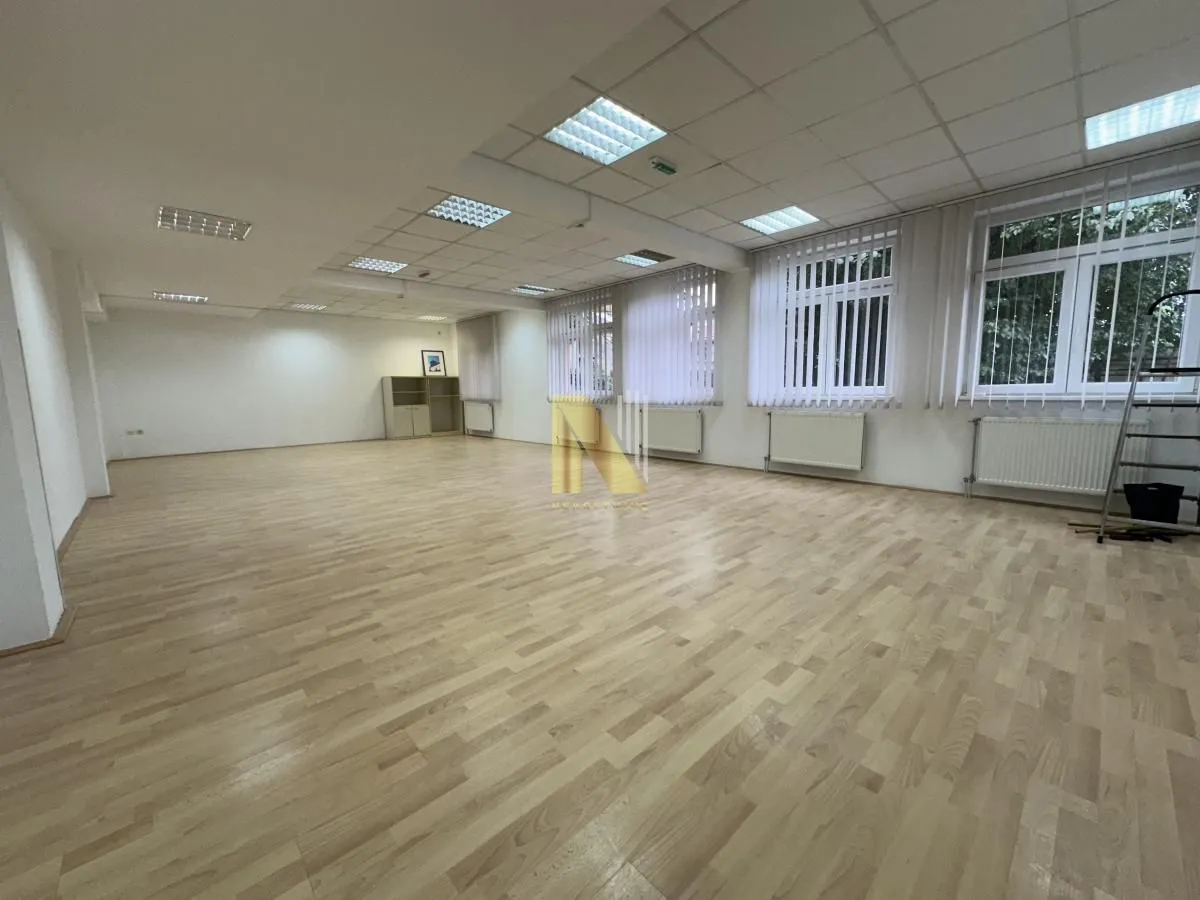 Rent, office space, 237m², Centar, Novi Sad