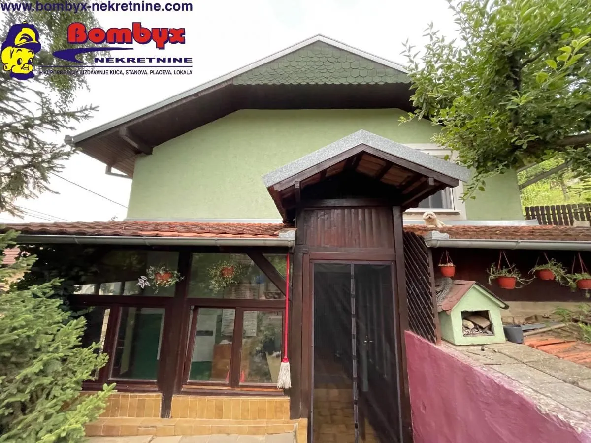 Prodaja, kuća, 180m², Sremska Kamenica, Petrovaradin