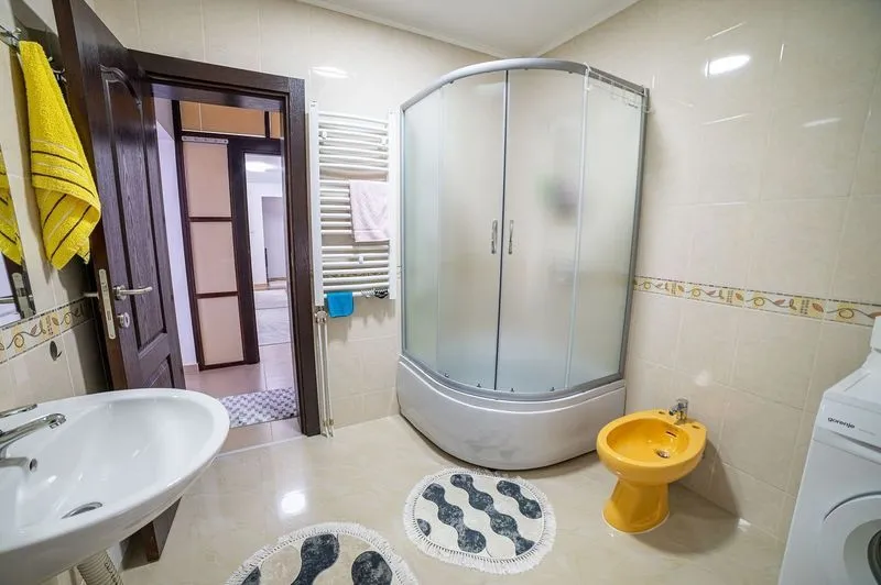 Prodaja, kuća, 178m², Klisa, Novi Sad Sve Podlokacije
