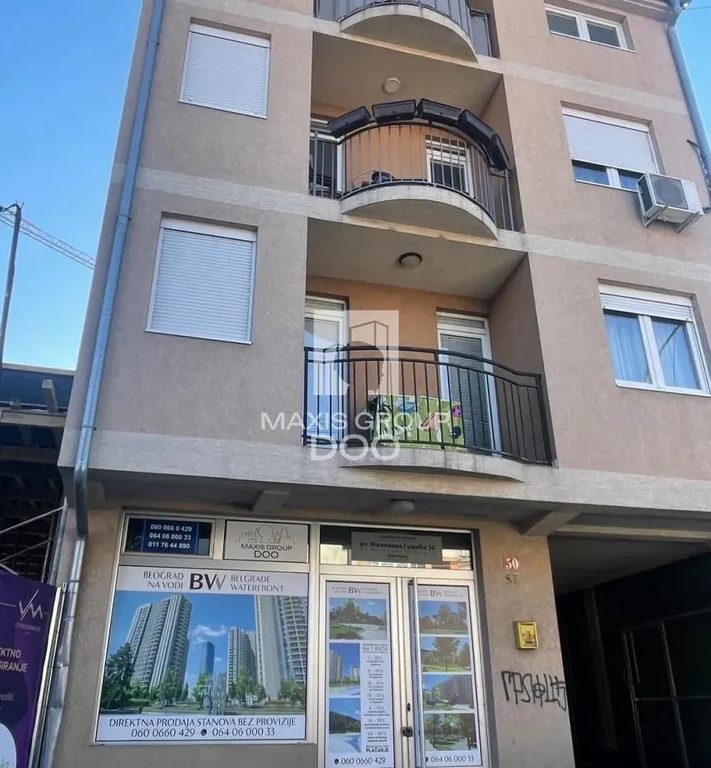 Prodaja, poslovni prostor, 26m², Centar, Kragujevac