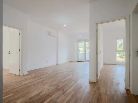 Sale, three bedroom apartment, 65m², Centar, Bar - image 11