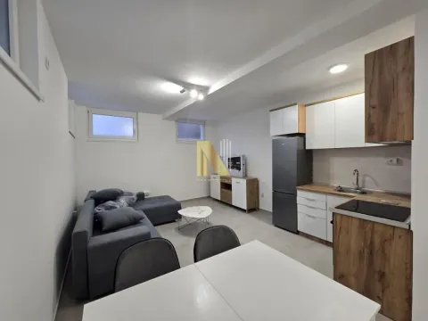 Izdavanje, jednosoban stan, 36m², Telep, Novi Sad Sve Podlokacije - image 5