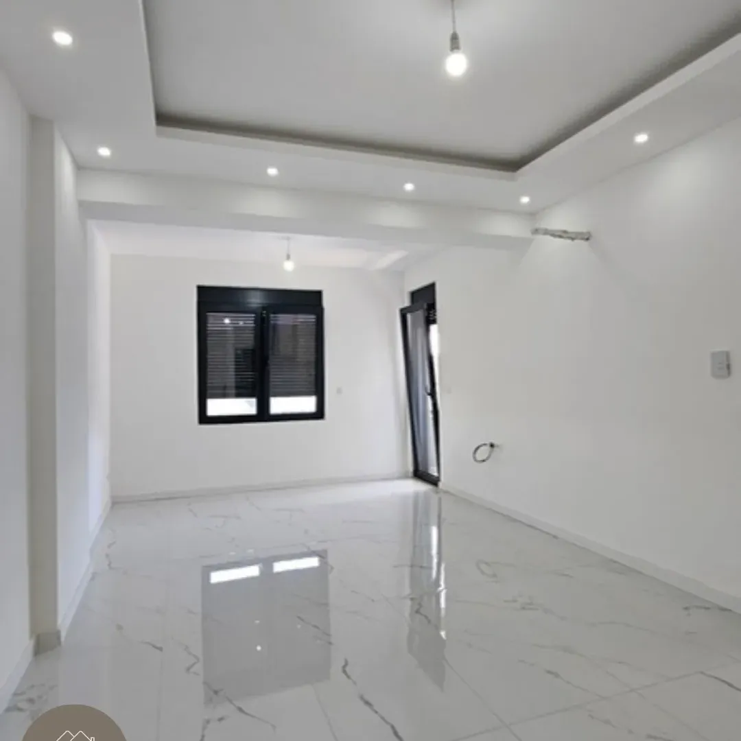 Sale, two bedroom apartment, 91m², Centar, Ulcinj