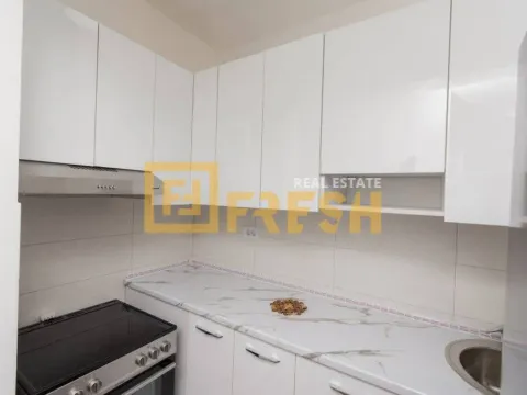 Izdavanje, dvosoban stan, 58m², Stari Aerodrom, Podgorica - image 7