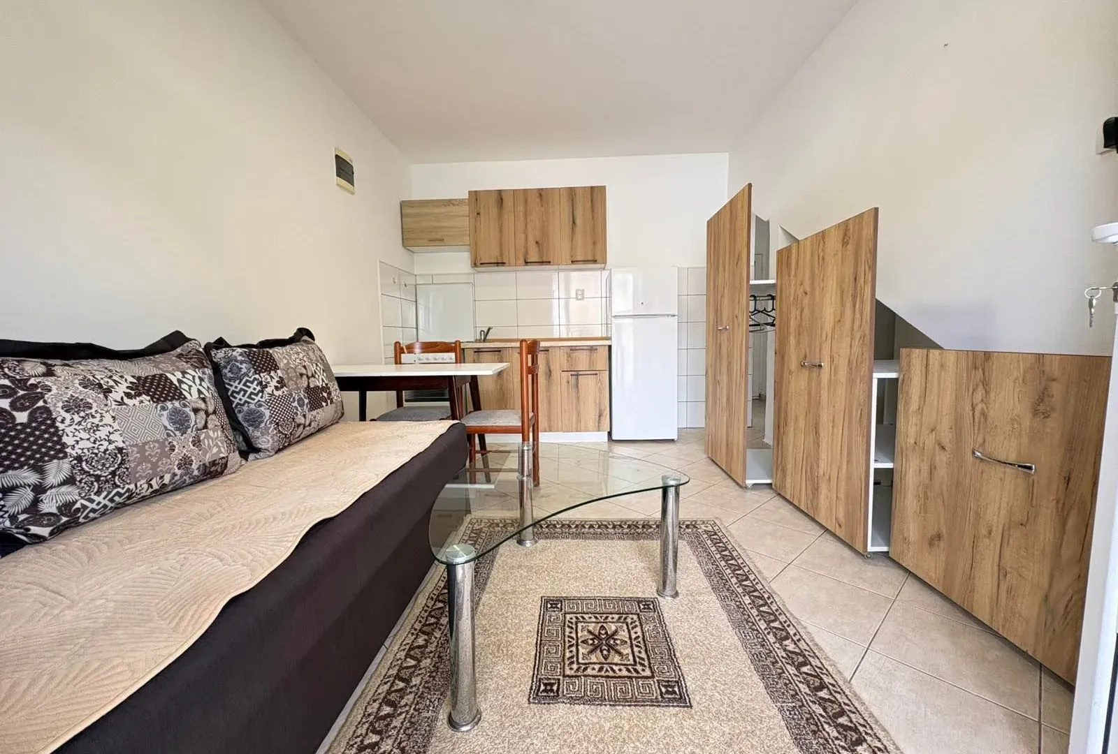 Rent, apartment, 26m², Stari Aerodrom, Podgorica