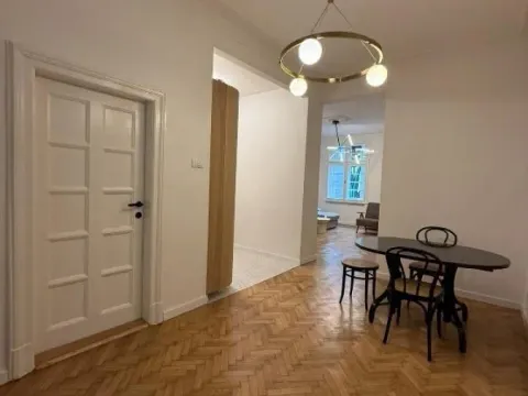 Izdavanje, trosoban stan, 70m², Stari Grad, Beograd - image 5