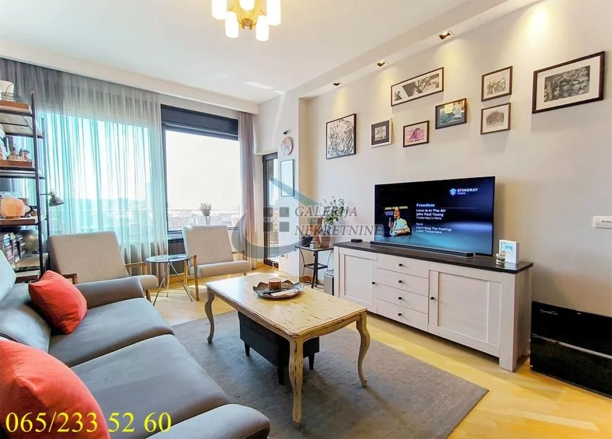 Prodaja, dvosoban stan, 62m², Stari Grad, Beograd