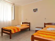 Izdavanje, jednosoban stan, 48m², Seljanovo, Tivat - image 6