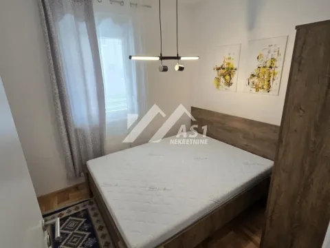 Prodaja, četvorosoban stan, 37m², Novi Sad Sve Podlokacije, Novi Sad - image 3