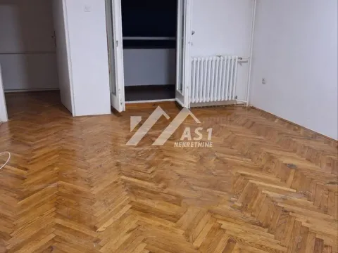 Izdavanje, dvosoban stan, 45m², Podbara, Novi Sad Sve Podlokacije - image 2