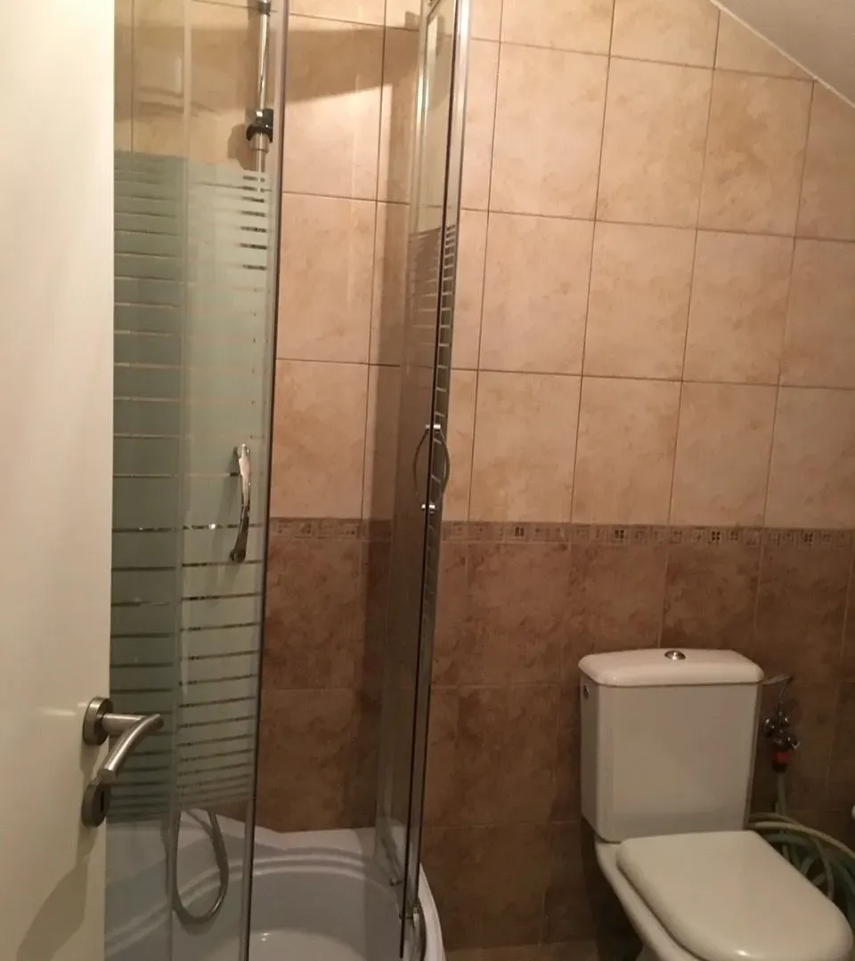 Rent, house, 140m², Dahna, Podgorica
