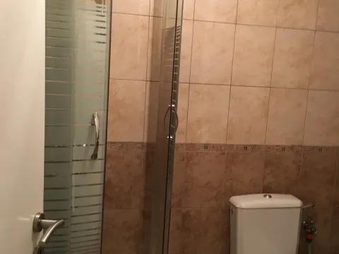 Izdavanje, kuća, 140m², Dahna, Podgorica - image 16