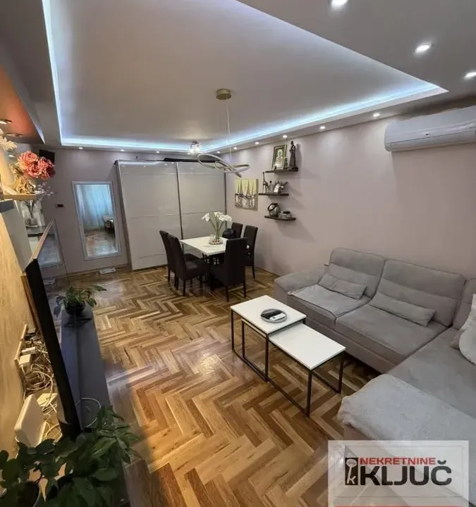 Sale, one bedroom apartment, 42m², Kej, Novi Sad Sve Podlokacije