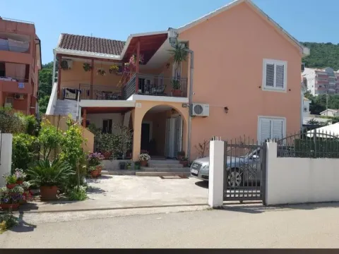 Sale, house, 238m², Budva, Crna Gora - image 1