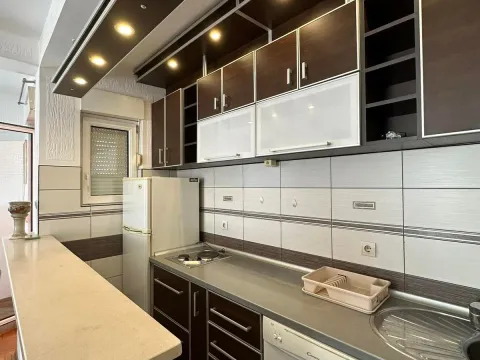 Izdavanje, stan, 54m², Stari Aerodrom, Podgorica - image 4