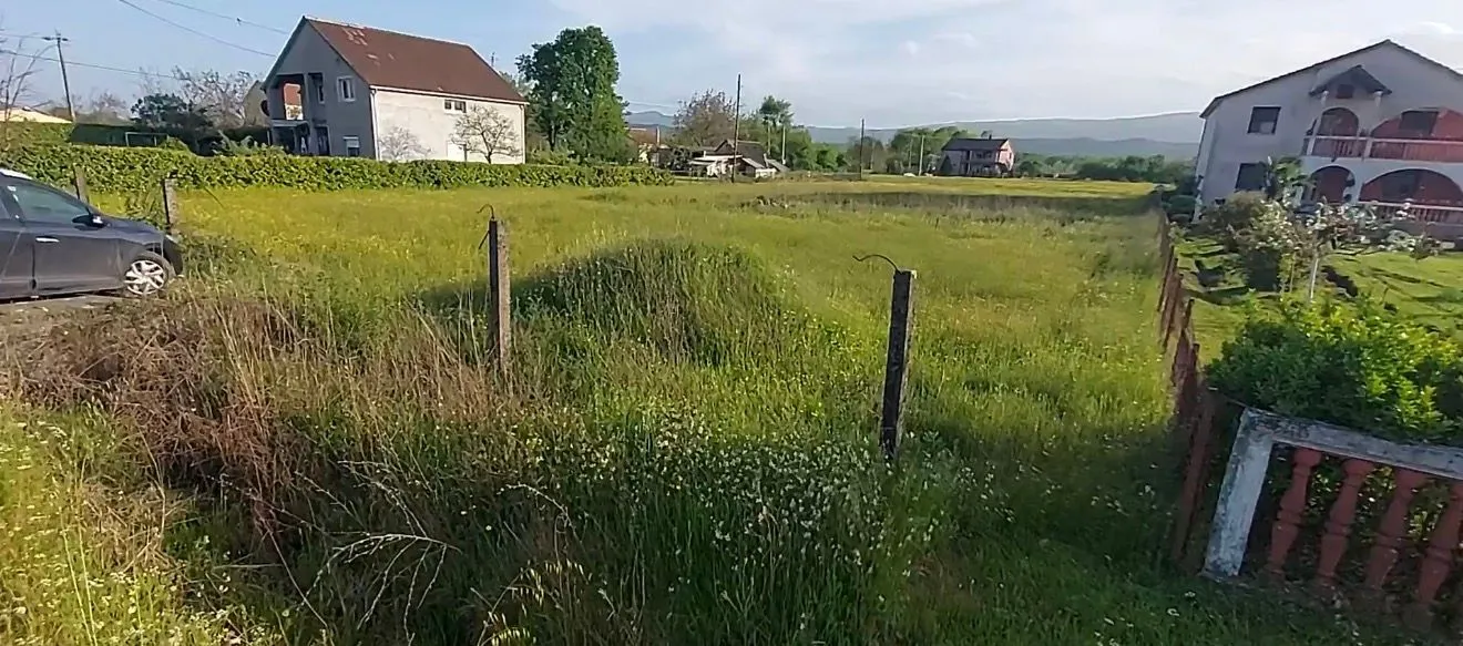 Prodaja, plac, 1900m², Spuž, Danilovgrad