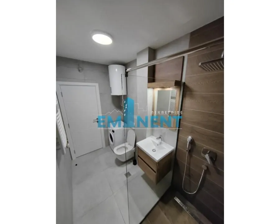 Rent, two bedroom apartment, 49m², Crveni Krst, Beograd
