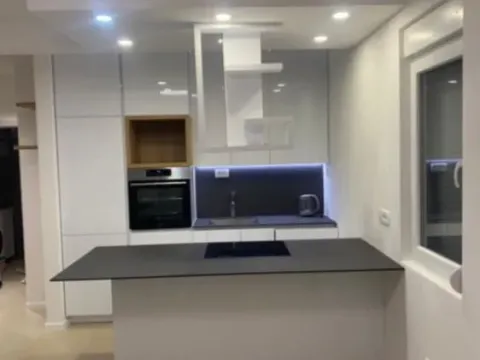 Izdavanje, jednosoban stan, 54m2, Igalo, Herceg Novi