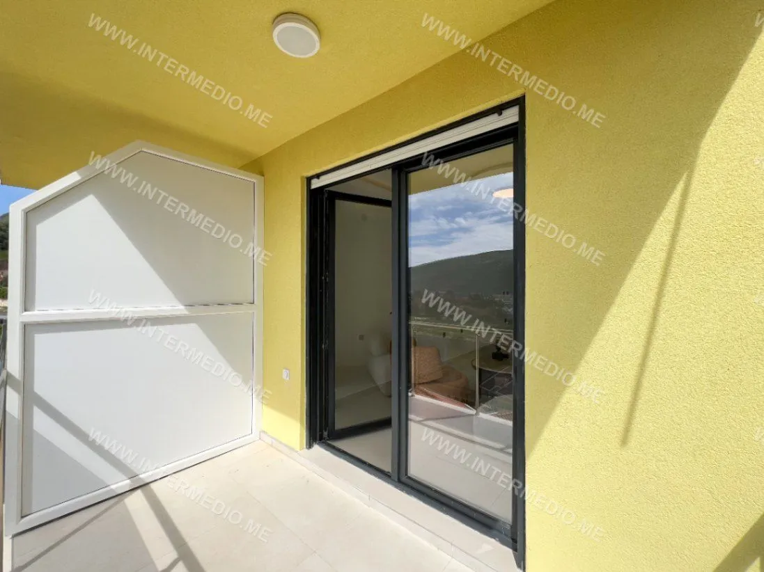 Prodaja, jednosoban stan, 47m², Đenovići, Herceg Novi