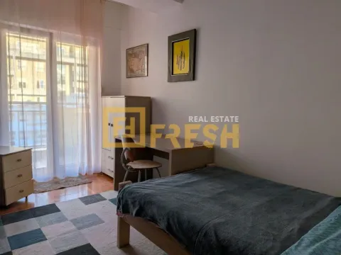 Rent, three bedroom apartment, 93m², City Kvart, Podgorica - image 10