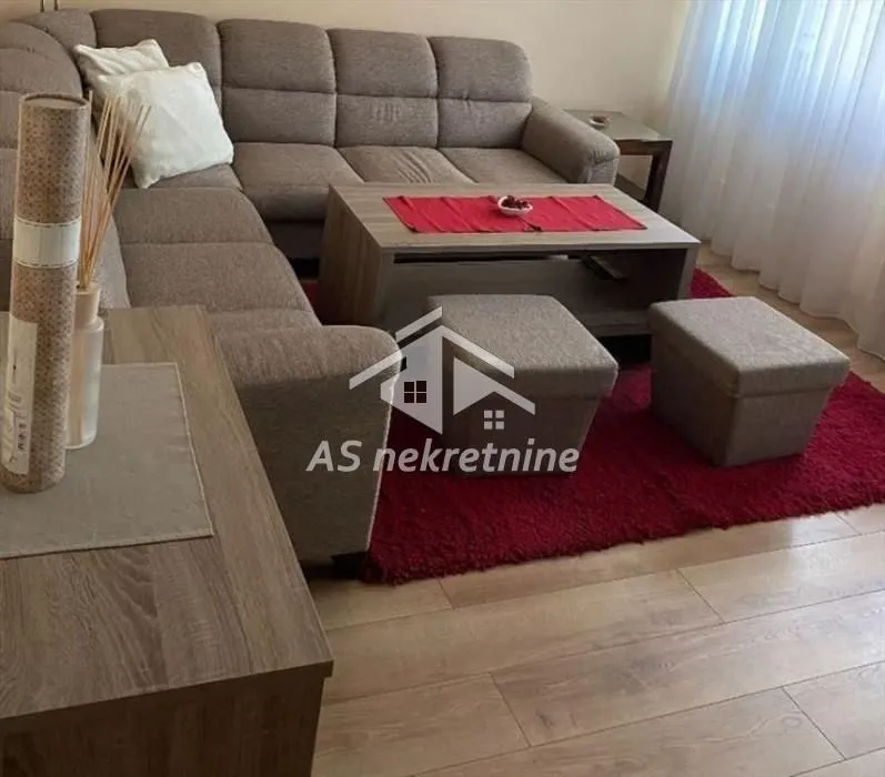 Izdavanje, dvosoban stan, 53m², Palilula Sve Podlokacije, Beograd