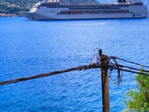 Prodaja, plac, 1059m², Dobrota, Kotor - image 2