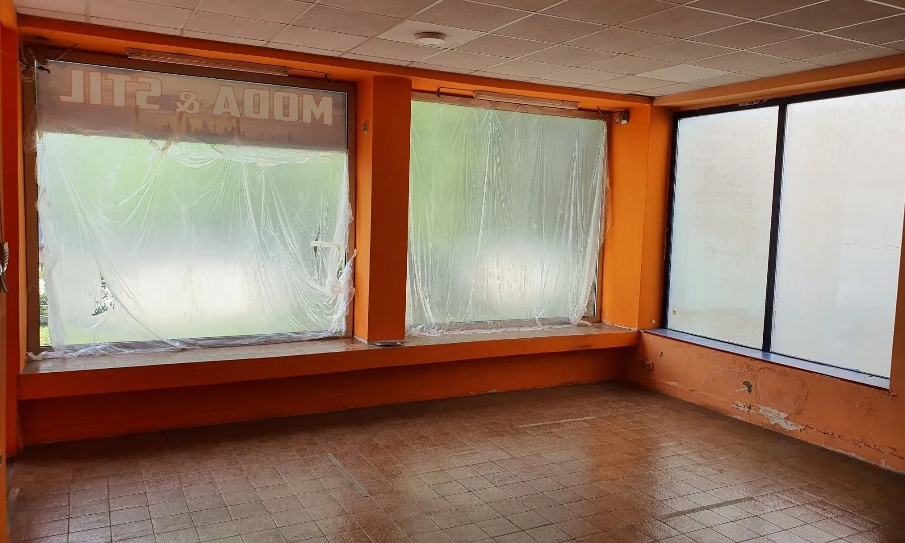 Rent, office space, 95m², Centar, Nikšić