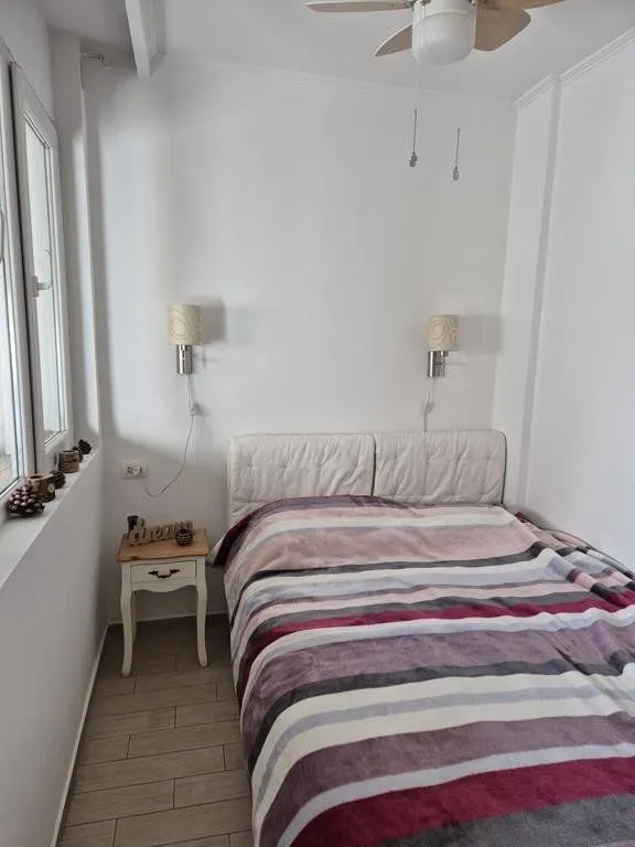 Izdavanje, dvosoban stan, 60m², Preko Morače, Podgorica
