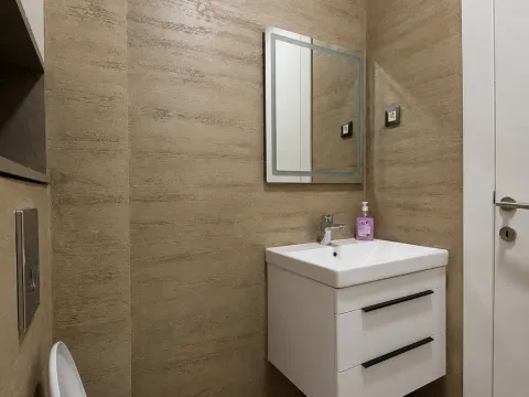 Prodaja, jednosoban stan, 36m², Blok 9, Podgorica - image 6