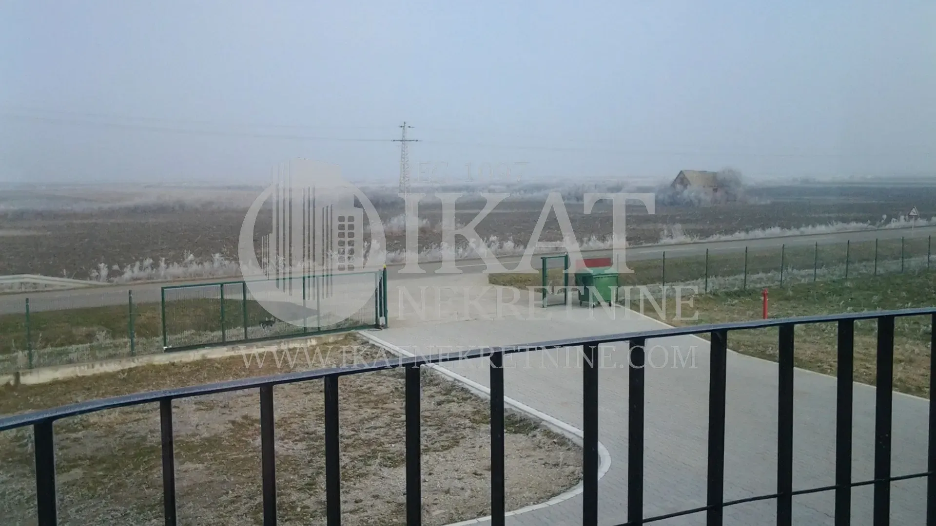 Sale, office space, 1045m², Karlovčić, Pećinci