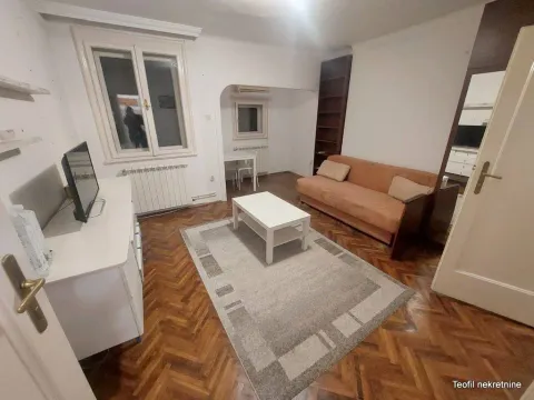 Izdavanje, jednosoban stan, 24m², Stari Grad, Beograd - image 3
