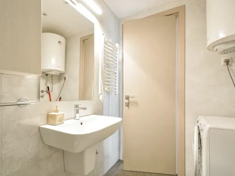 Sale, one bedroom apartment, 48m², Budva, Crna Gora - image 15