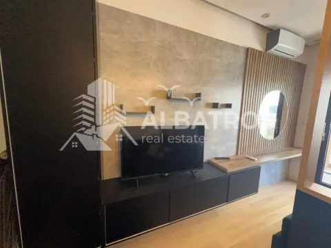 Izdavanje, jednosoban stan, 36m², Soho City, Bar - image 6