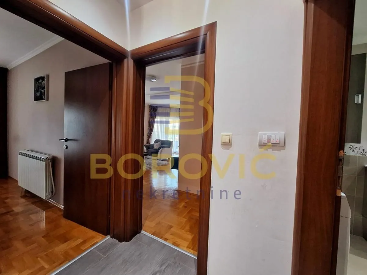 Sale, house, 104m², Železnik, Beograd