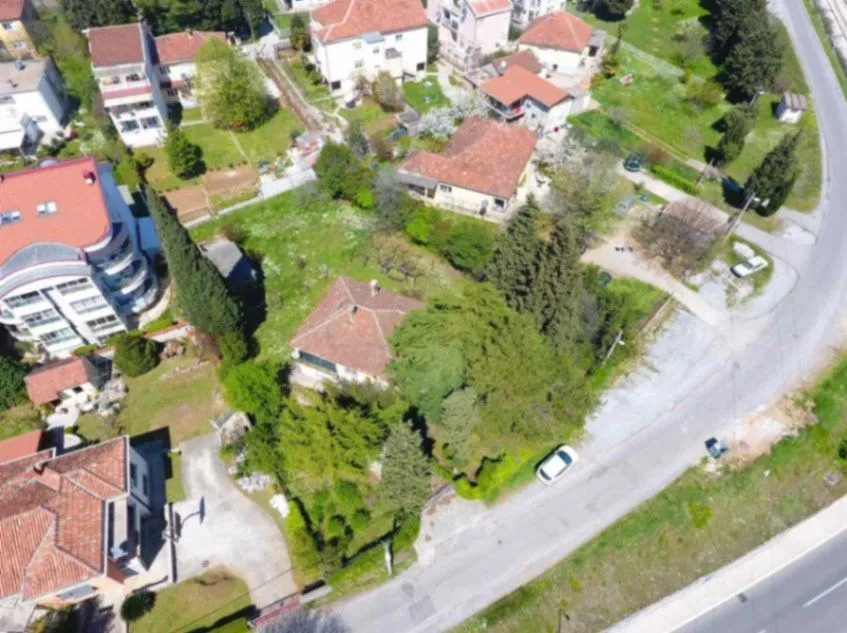 Prodaja, plac, 1300m², Gorica C, Podgorica