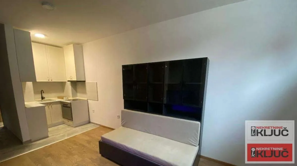 Prodaja, dvosoban stan, 44m², Grbavica, Novi Sad Sve Podlokacije