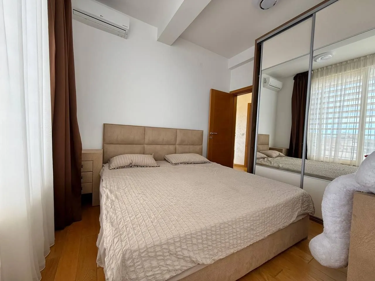Rent, three bedroom apartment, 100m², Bečići, Budva