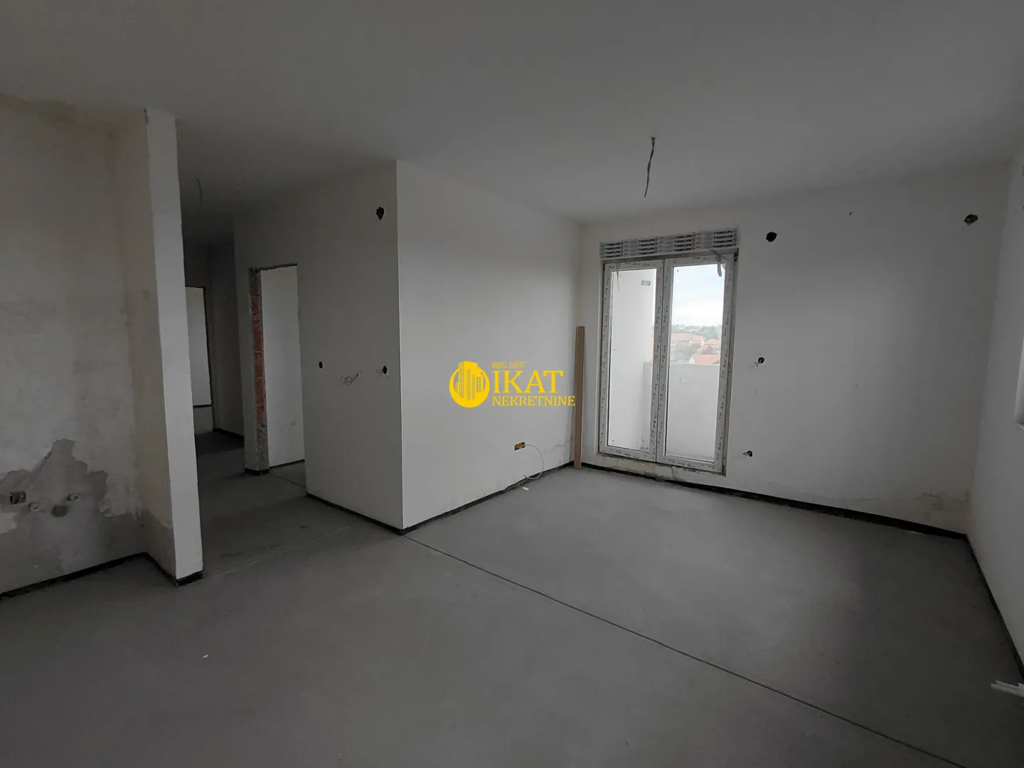 Prodaja, trosoban stan, 57m², Veliki Mokri Lug, Zvezdara Sve Podlokacije