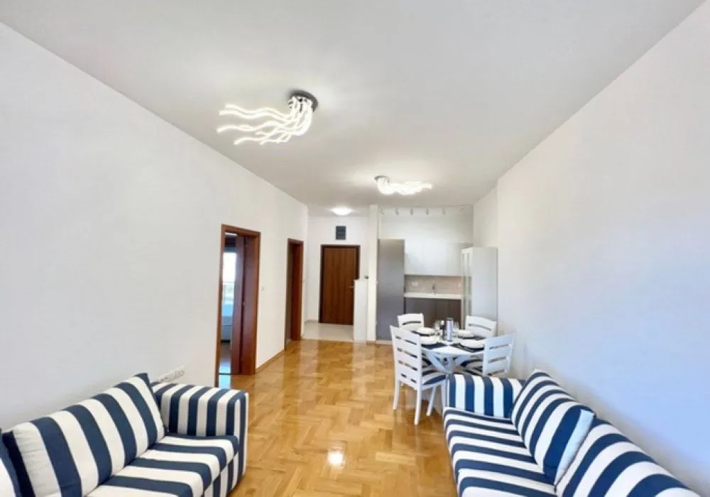 Sale, apartment, 61m², Bečići, Budva
