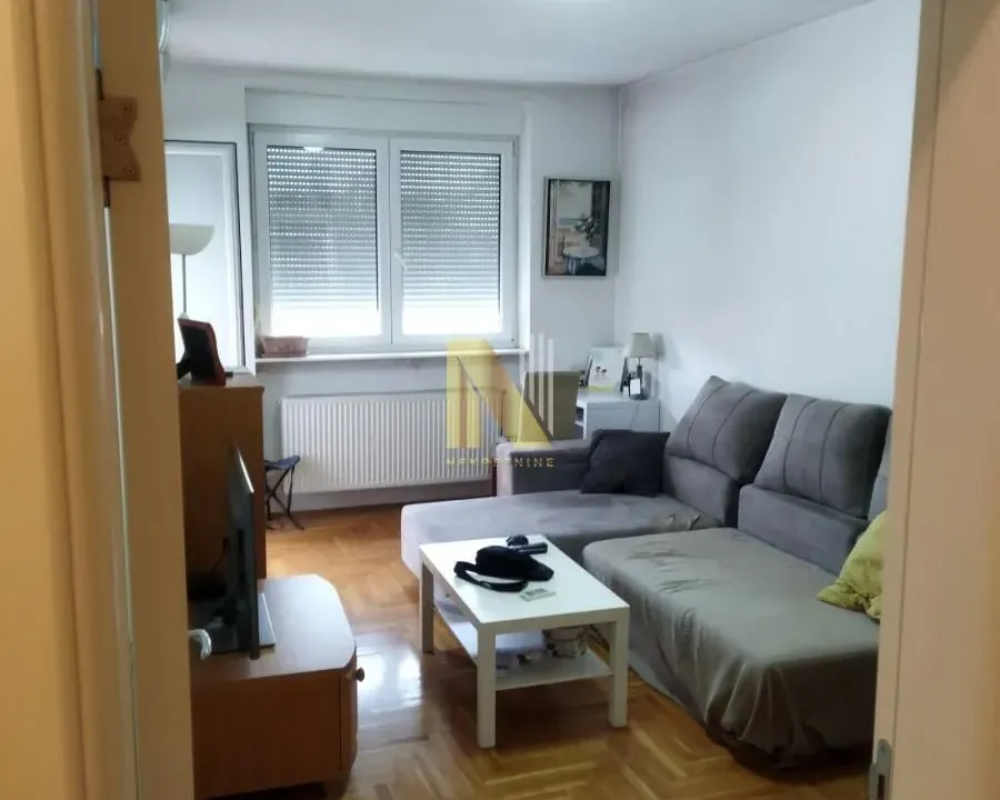 Prodaja, dvosoban stan, 44m², Socijalno, Novi Sad Sve Podlokacije