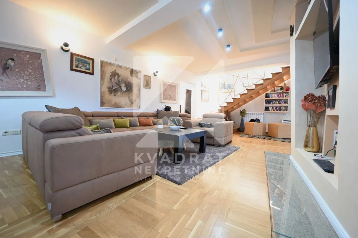 Prodaja, kuća, 387m², Donji Kokoti, Podgorica