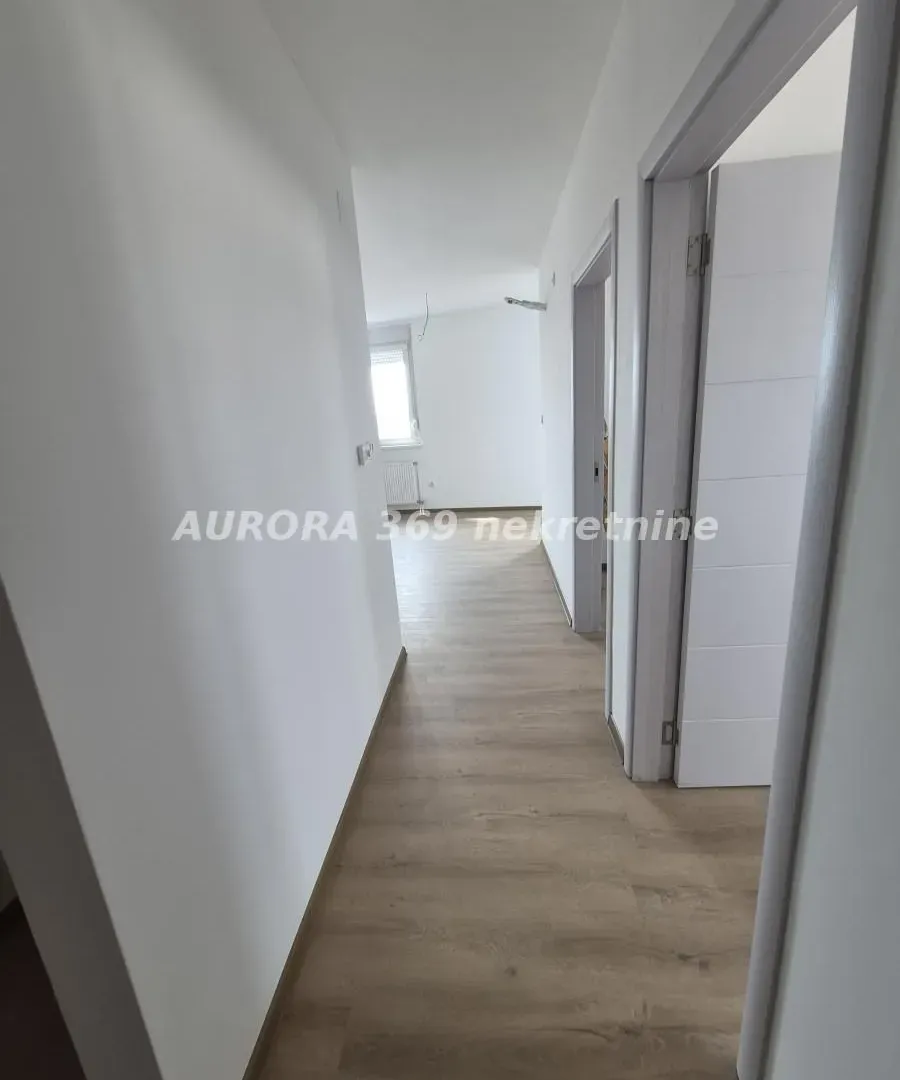 Sale, two bedroom apartment, 52m², Ruma, Srbija