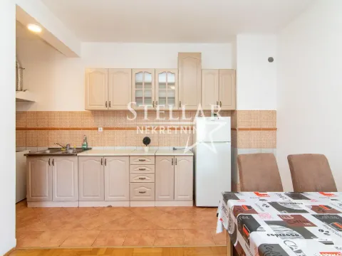 Prodaja, dvosoban stan, 70m², Stari Aerodrom, Podgorica - image 12