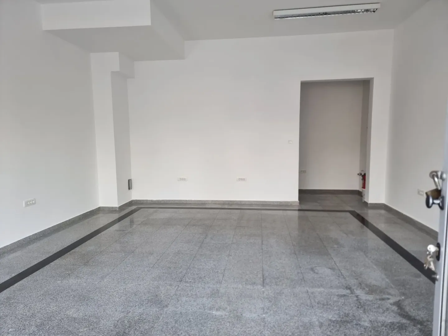 Sale, office space, 43m², Stari Aerodrom, Podgorica