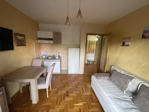 Prodaja, garsonjera, 24m², Zabjelo, Podgorica - image 1