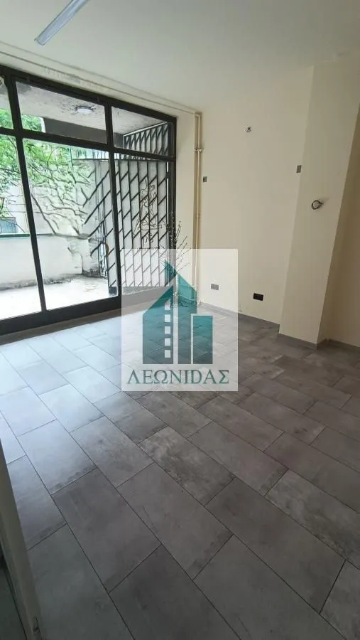 Rent, office space, 84m², Medijana, Niš