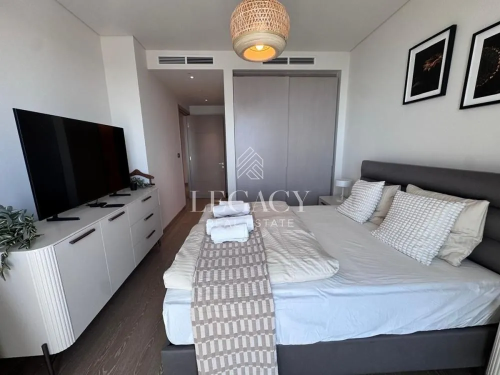 Izdavanje, dvosoban stan, 60m², Savski Venac, Beograd