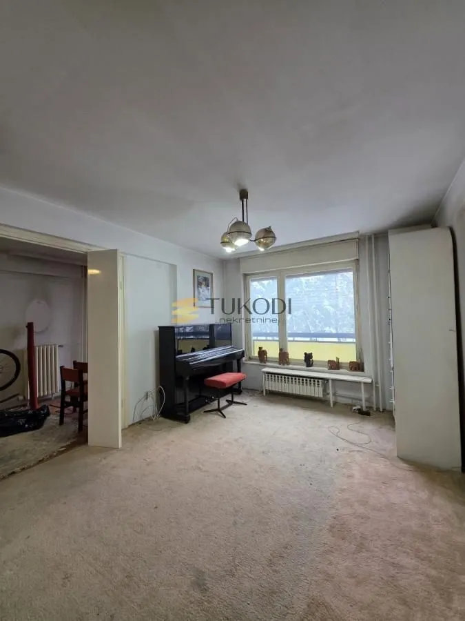 Prodaja, trosoban stan, 64m², Stari Grad, Beograd