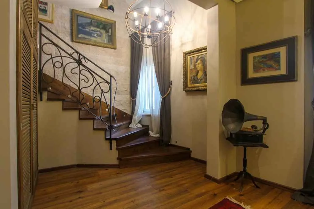 Prodaja, trosoban stan, 192m², Budva, Crna Gora